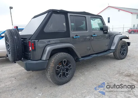 2018 Jeep Wrangler Jk Unlimited Altitude 4X4 из США, поврежденный, VIN 1C4BJWEG5JL879543